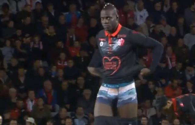 换下5分钟就被扳平！弗莱彻也很无奈，赛后解释换下B费真因