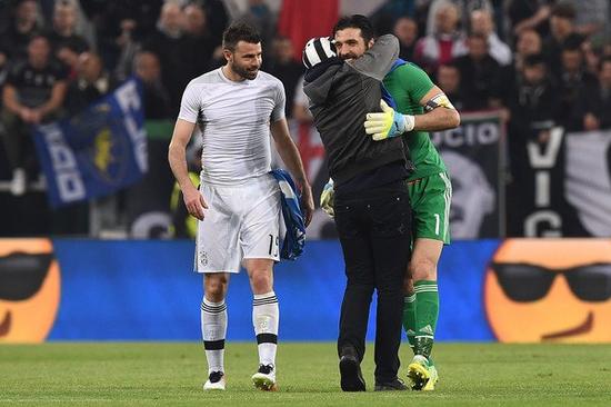 LCK最强战队迎来首败！冠军AD被打成0-6，观众：遭神罚了