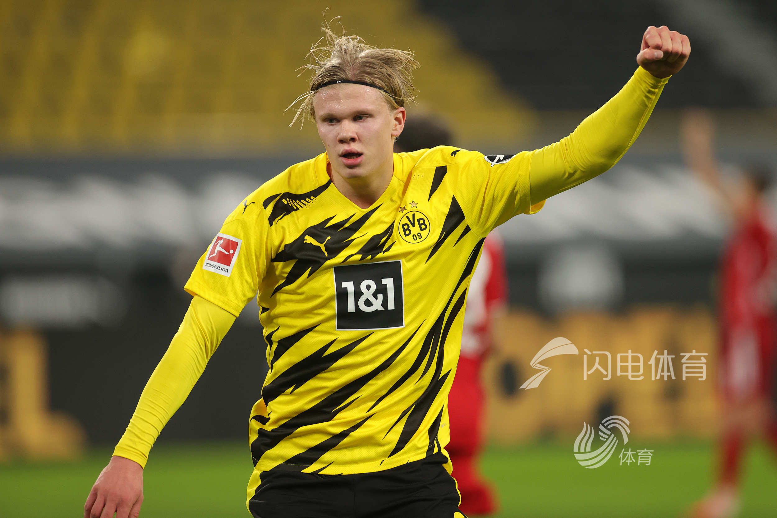 湖人106-128活塞4坏消息！防守被爆，艾顿无态度，詹姆斯主导丢分